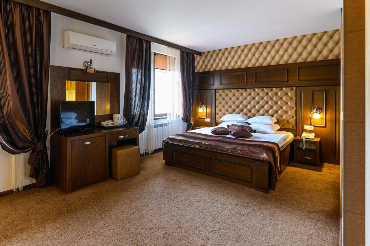 Boutique Hotel L Do Rado Sofia Bagian luar foto