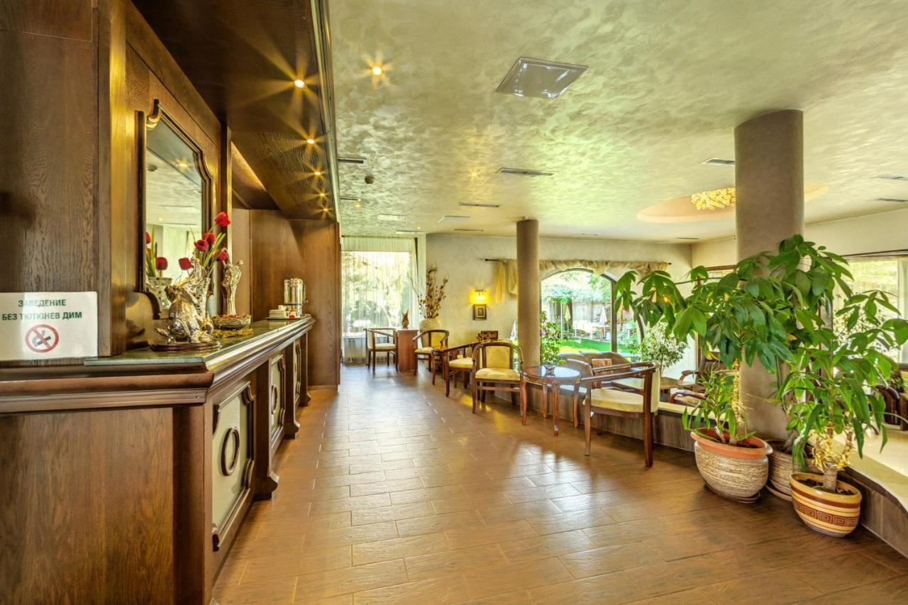 Boutique Hotel L Do Rado Sofia Bagian luar foto