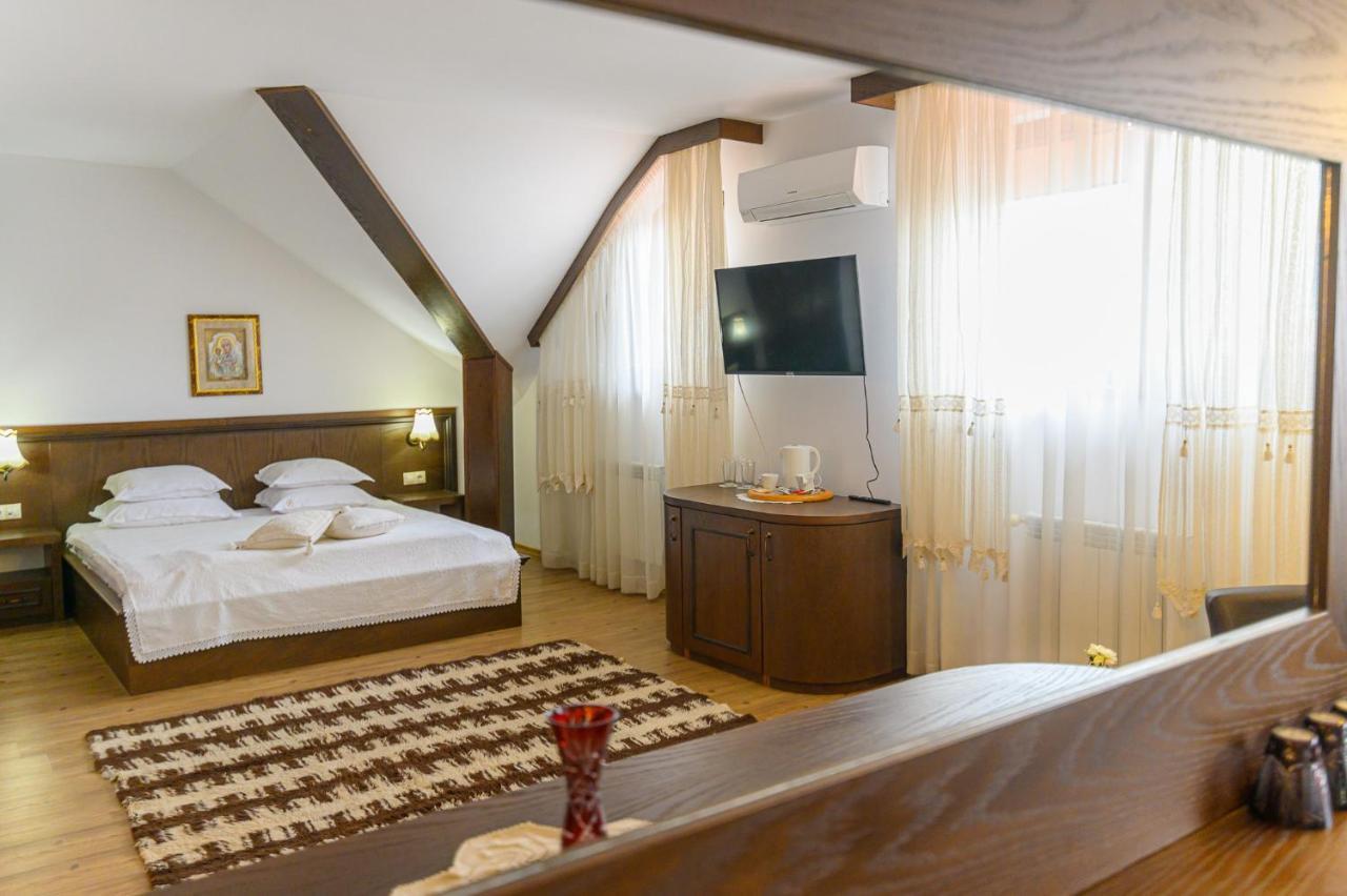 Boutique Hotel L Do Rado Sofia Bagian luar foto