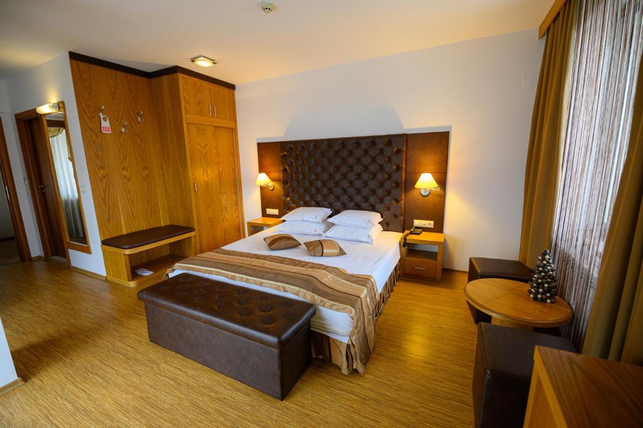Boutique Hotel L Do Rado Sofia Bagian luar foto