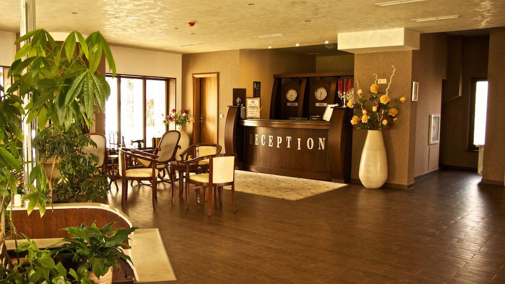 Boutique Hotel L Do Rado Sofia Bagian luar foto